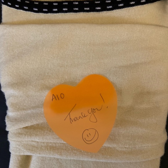 Spring Sweater - Picture 7 of 7